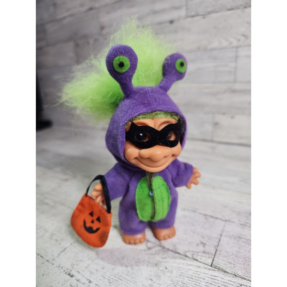Vintage RUSS Troll Doll Halloween 5" Trick or Troll Eyestock Alien w/ Candy Bag
